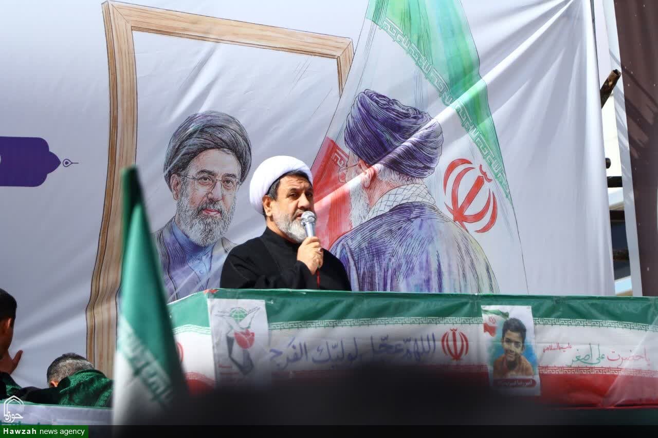 مرجعیت و رهبریت شیعه همواره به دست پاک‌ترین‌ها و شجاع‌ترین انسان‌ها قرار دارد
