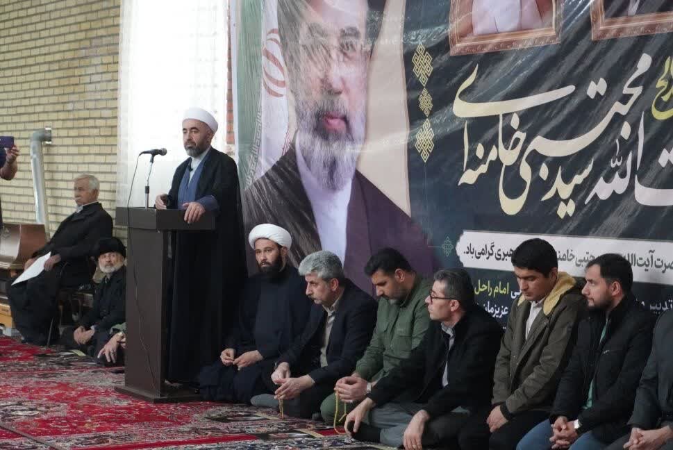 اجتماع مردم مهاباد در بیعت با رهبر معظم انقلاب