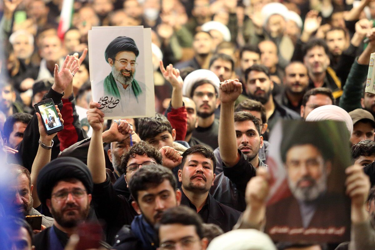 نقش ملت ایران در تعیین ولایت فقیه و تثبیت نظام اسلامی