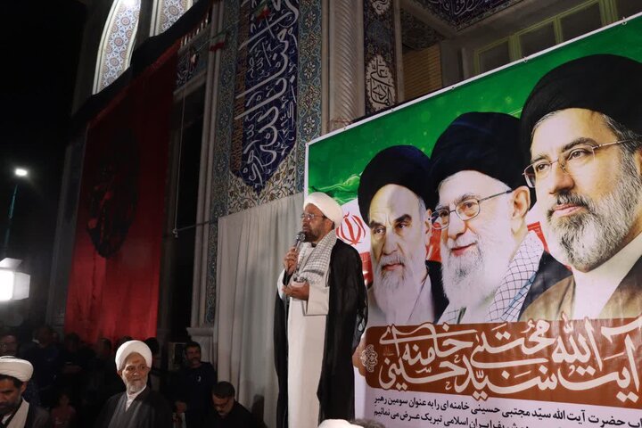 تصاویر/ اجتماع مردم اشکذر در بیعت با خلف صالح امام خامنه ای