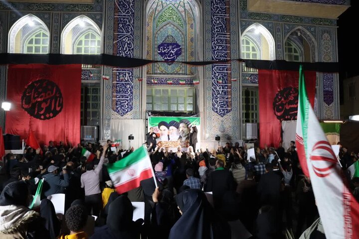 تصاویر/ اجتماع مردم اشکذر در بیعت با خلف صالح امام خامنه ای