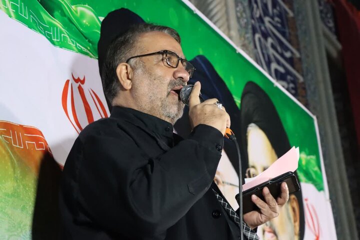 تصاویر/ اجتماع مردم اشکذر در بیعت با خلف صالح امام خامنه ای
