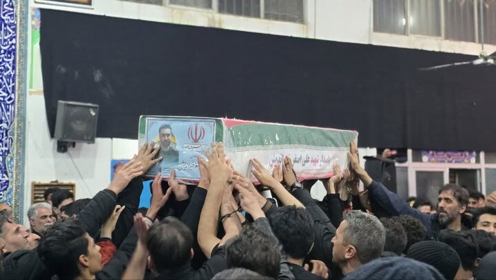 راسم عزای رهبر شهیدمان و وداع با شهدای مبارزه با رژیم آمریکایی-صهیونی