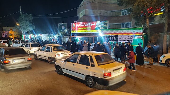 تصاویر/ فعالیت گروه جهادی مدرسه علمیه المهدی(عج) آران‌ و بیدگل با هدف تبیین جایگاه ولایت فقیه