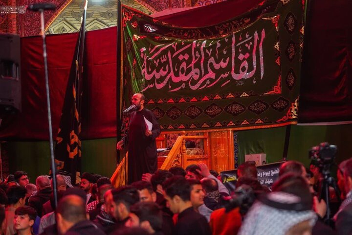 Photos/Des fidèles en prière et en larmes au mausolée de l’Imam Ali (AS) lors des jours de martyre du Commandeur des croyants