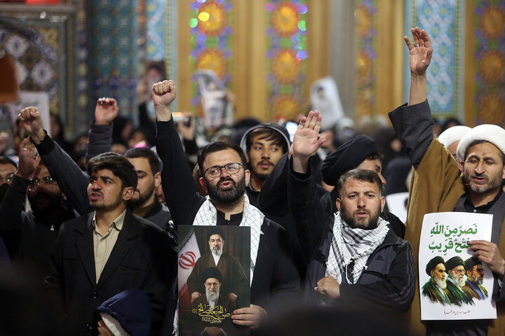 بیعت اردوزبان مقیم قم با سومین امام انقلاب