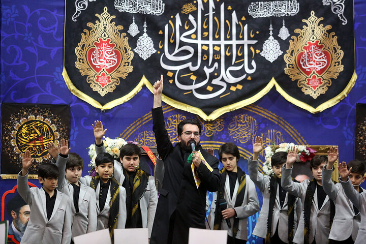 وداع با پیکر مطهر ۵ شهید حملات آمریکایی صهیونی در حرم بانوی کرامت
