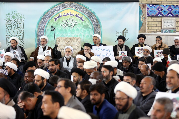 تصاویر/ آیین بیعت المصطفاییان با ولی امر مسلمین جهان حضرت آیت الله سید مجتبی خامنه ای
