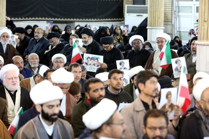 تصاویر/ آیین بیعت المصطفاییان با ولی امر مسلمین جهان حضرت آیت الله سید مجتبی خامنه ای