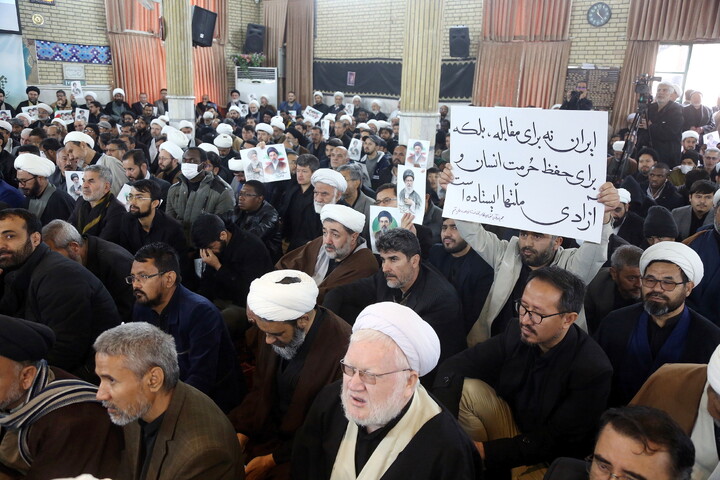 تصاویر/ آیین بیعت المصطفاییان با ولی امر مسلمین جهان حضرت آیت الله سید مجتبی خامنه ای