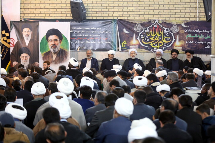 تصاویر/ آیین بیعت المصطفاییان با ولی امر مسلمین جهان حضرت آیت الله سید مجتبی خامنه ای