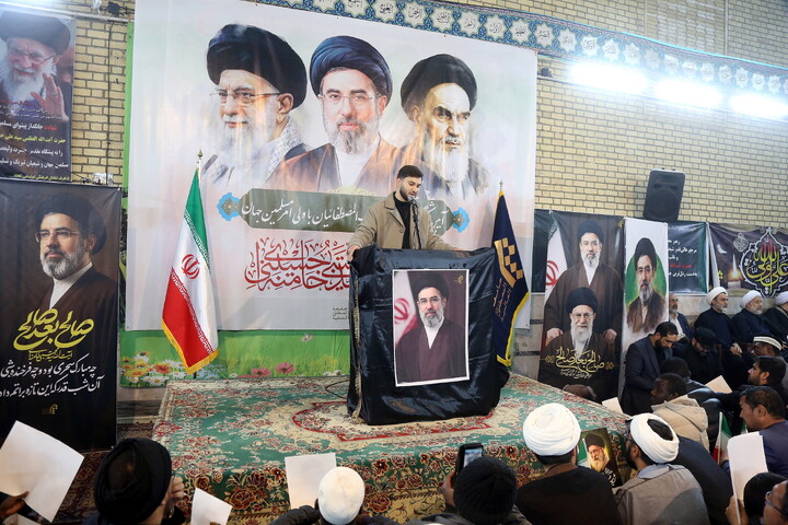 تصاویر/ آیین بیعت المصطفاییان با ولی امر مسلمین جهان حضرت آیت الله سید مجتبی خامنه ای