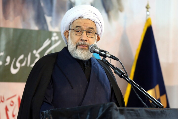 تصاویر/ آیین بیعت المصطفاییان با ولی امر مسلمین جهان حضرت آیت الله سید مجتبی خامنه ای