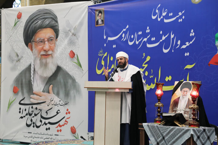 تصاویر/ بیعت علمای شیعه و اهل سنت شهرستان ارومیه با آیت الله سید مجتبی خامنه ای