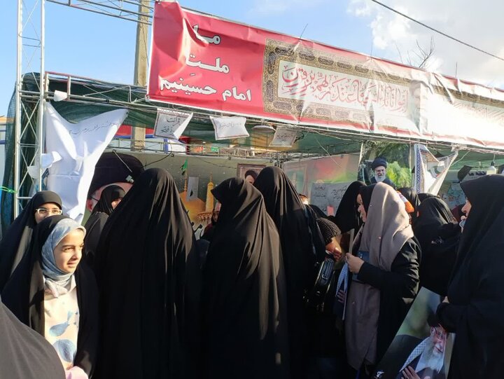 تصاویر/فعالیت طلاب مدرسه علمیه فاطمه‌الزهرا اراک در موکب های جنگ رمضان