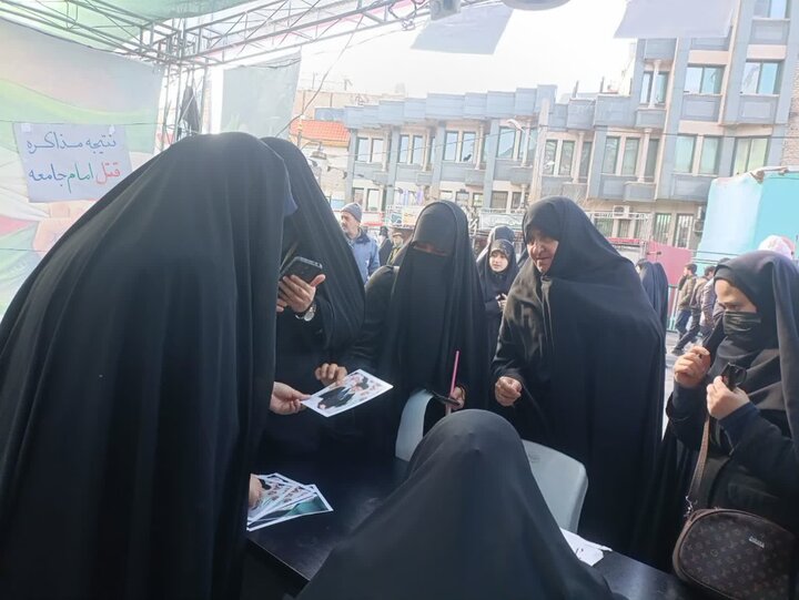 تصاویر/فعالیت طلاب مدرسه علمیه فاطمه‌الزهرا اراک در موکب های جنگ رمضان