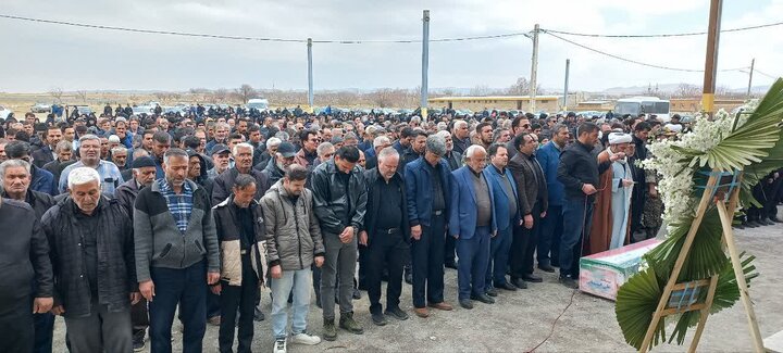 تصاویر/مراسم تشییع و خاکسپاری پیکر شهید مدافع وطن شهید اسفندانی در کمیجان