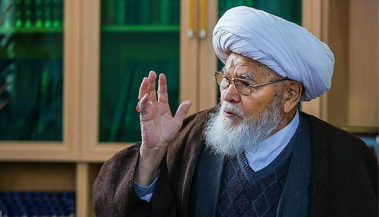 انتخاب آیت‌الله سید مجتبی خامنه‌ای به رهبری انقلاب، موجب اطمینان خاطر داغداران رهبر شهید  است