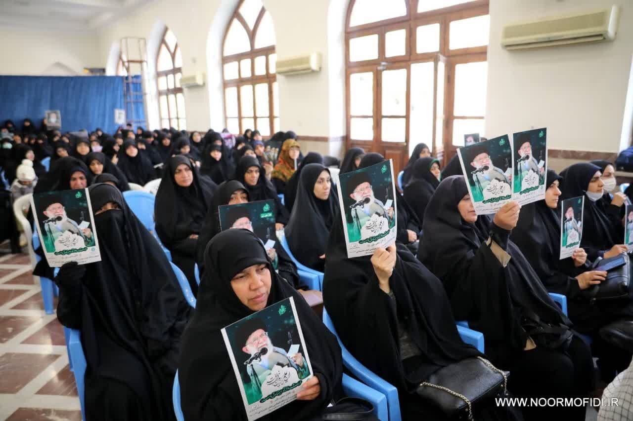 علمای شیعه و سنی گلستان از حضرت آیتالله سیدمجتبی خامنهای تبعیت دارند