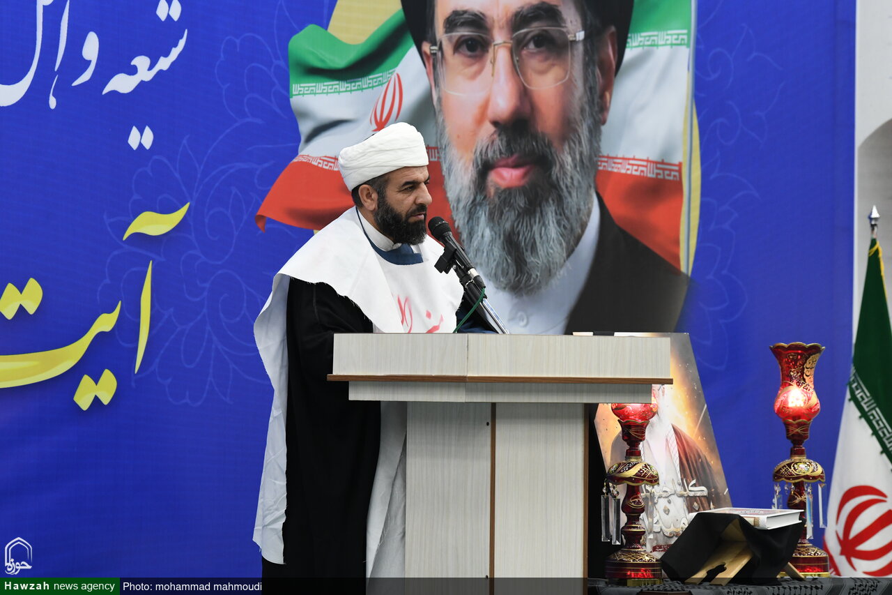 علمای ارومیه کفنپوش با حضرت آیتالله سیدمجتبی خامنهای بیعت کردند