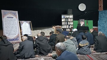 تصاویر/برگزاری مراسم احیای شب قدر در مدرسه علمیه بقیه‌الله‌الاعظم (عج) دلفان