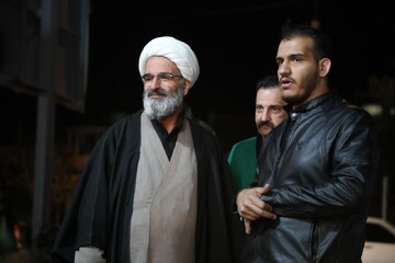 تصاویر/ بازدید نماینده ولی‌فقیه در استان در مواکب عزای سطح شهر سمنان