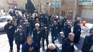 تصاویر/ حرکت هیات مذهبی شهر نطنز در سوگ شهادت امام علی (ع)و امام قائد