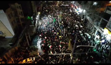 فیلم| تجمع باشکوه خرم آبادی ها در شب دوازدهم جنگ
