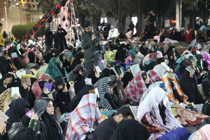 تصاویر/احیای شب بیست یکم ماه مبارک رمضان در کرمان