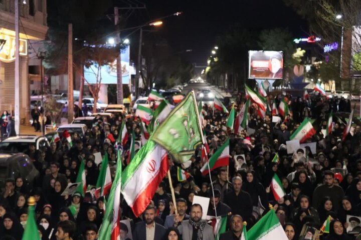 تصاویر/ اجتماع میثاق با امام شهید امت و بیعت با رهبر جدید انقلاب در رفسنجان