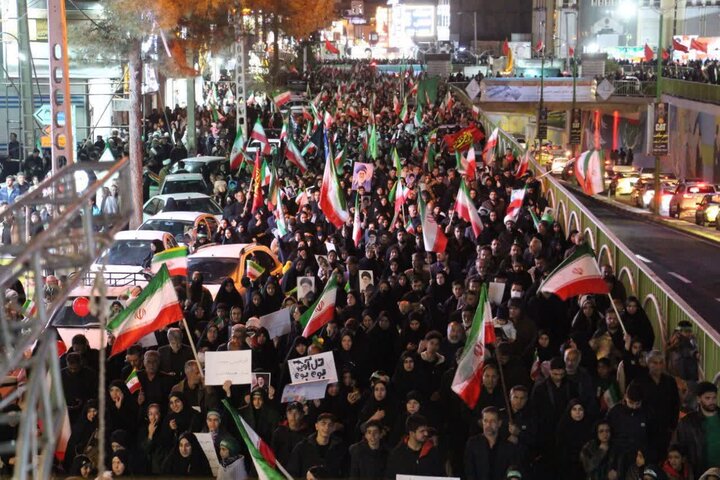 تصاویر/ اجتماع میثاق با امام شهید امت و بیعت با رهبر جدید انقلاب در رفسنجان