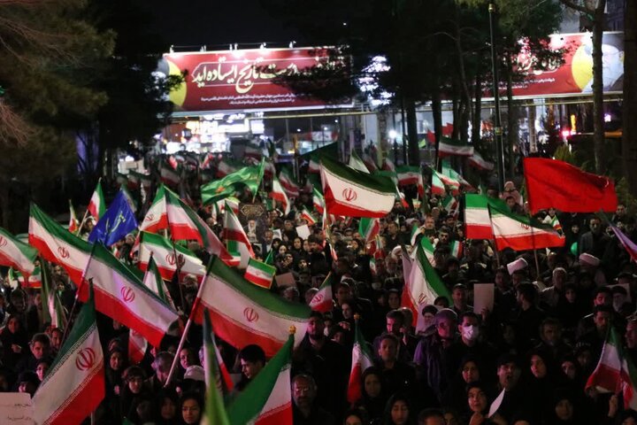 تصاویر/ اجتماع میثاق با امام شهید امت و بیعت با رهبر جدید انقلاب در رفسنجان