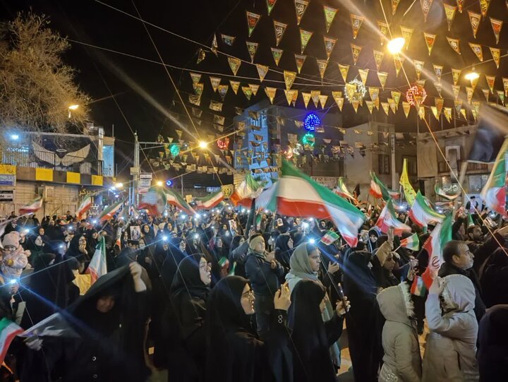 تصاویر/ اجتماع میثاق با امام شهید امت و بیعت با رهبر جدید انقلاب در شهربابک