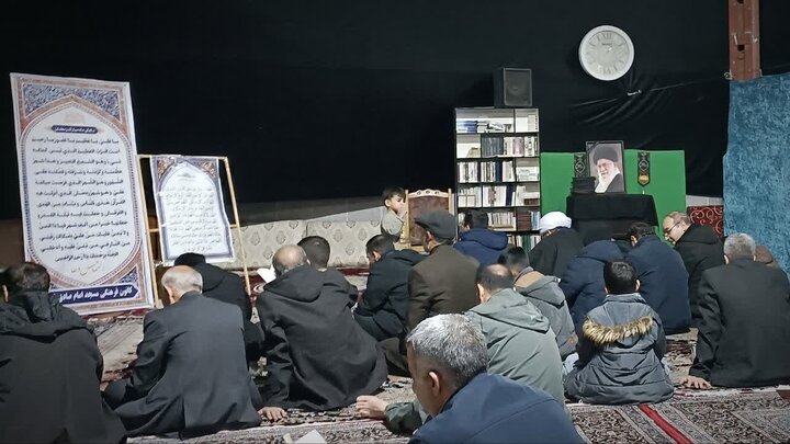 تصاویر/برکزاری مراسم احیای شب قدر در مدرسه علمیه بقیه‌الله‌الاعظم (عج) دلفان