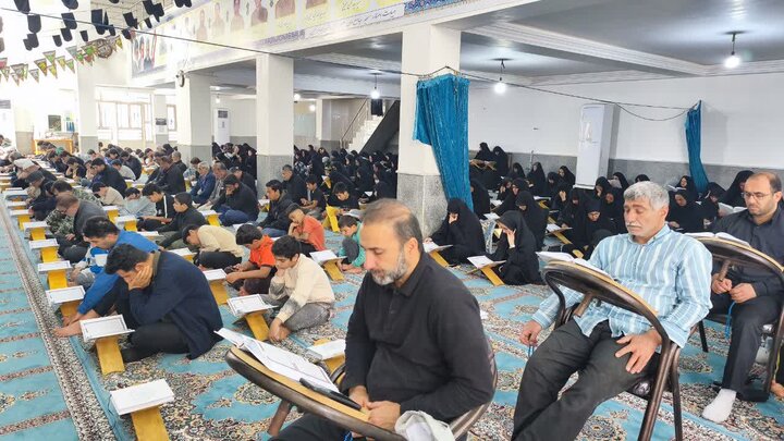تصاویر/ جزءخوانی قرآن کریم در شهر امام حسن(ع)