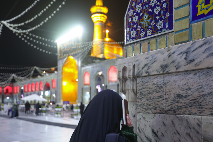تصاویر/ مراسم احیا شب بیست و یکم ماه مبارک رمضان در حرم مطهر رضوی