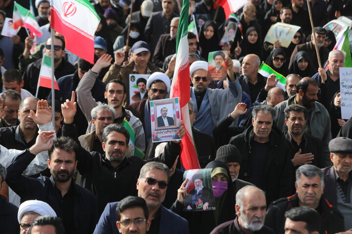 تصاویر / سومین مراسم تشییع پیکر مطهر شهدای جنایات اخیر آمریکایی صهیونی در اصفهان