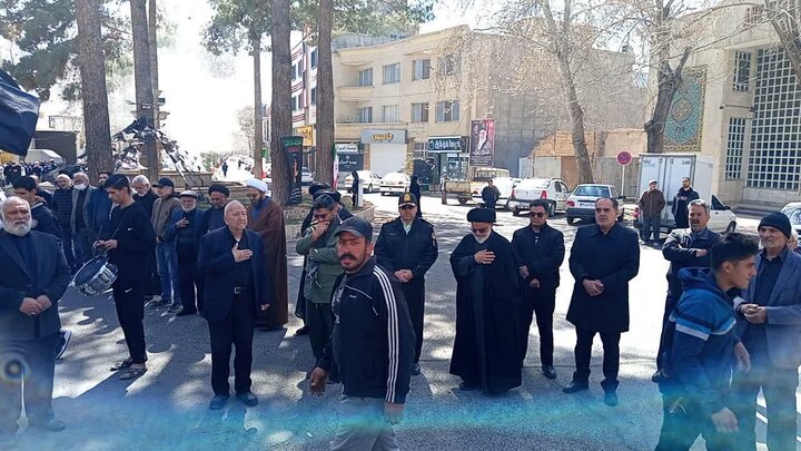 تصاویر/ حرکت هیات مذهبی شهر نطنز در سوگ شهادت امام علی (ع)و امام قائد