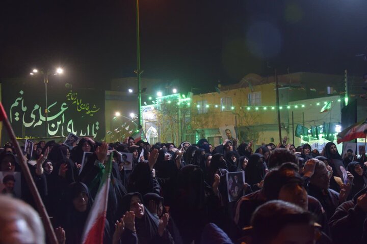 تصاویر/ اجتماع مردمی بیعت با رهبری سوم همزمان با سالروزشهادت حضرت علی (ع)در آران وبیدگل