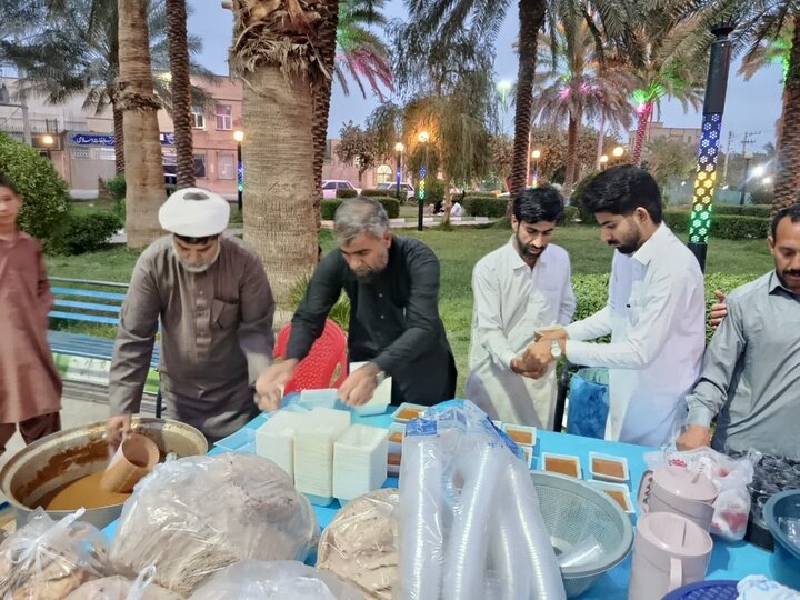تصاویر/ برنامه های فرهنگی مدارس علمیه شهرستان ایرانشهر در فراق قائد امت حضرت آیت الله خامنه‌ای(ره)