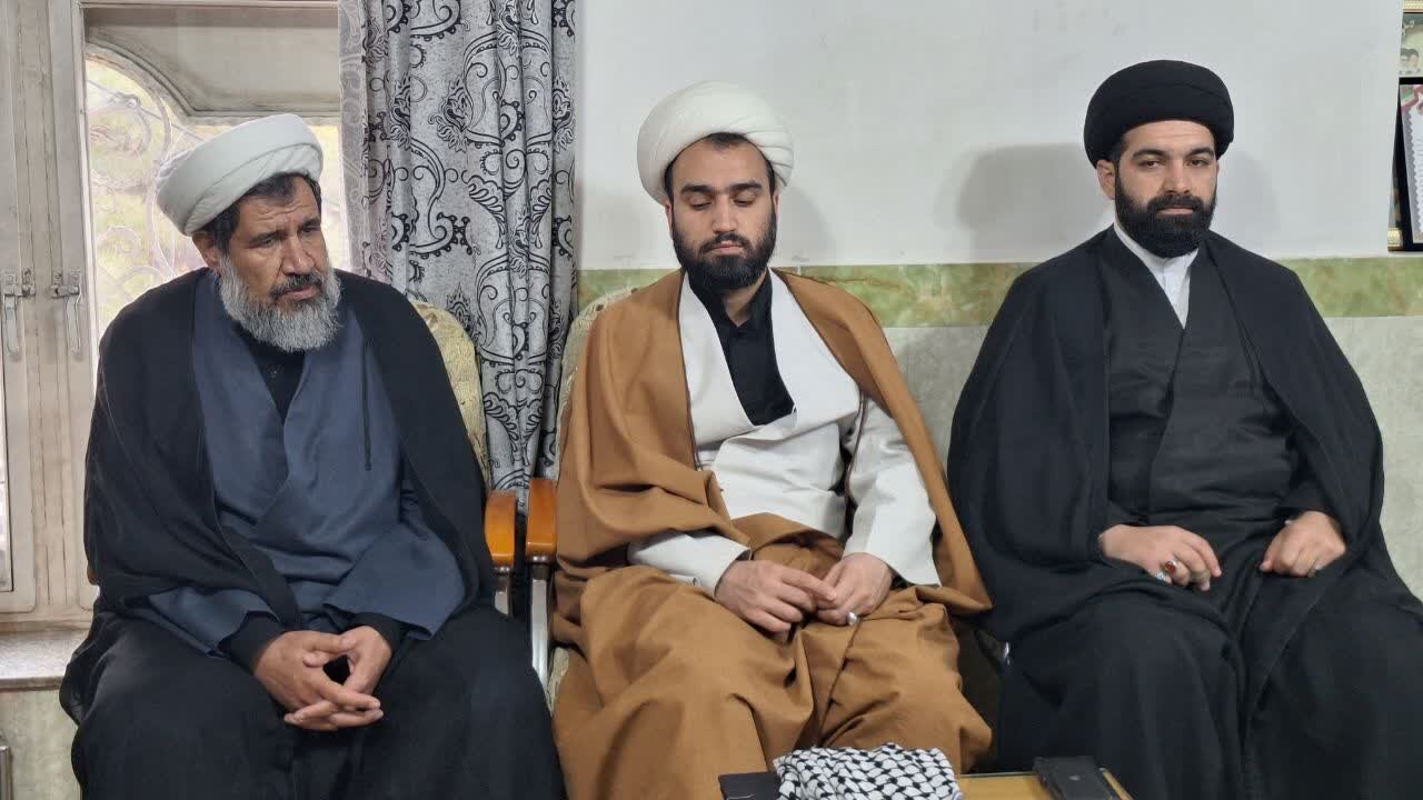 بیعت علمای میاندوآب با حضرت آیت الله سید مجتبی خامنه ای + تصاویر