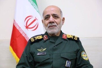 قدردانی فرمانده قرارگاه مرکزی حضرت خاتم‌الانبیاء(ص) از حضور باشکوه مردم در مراسم تشییع شهدا