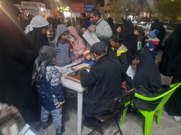 تصاویر/ فعالیت طلاب مدرسه علمیه فاطمه‌ الزهرا(س) ساوه در شب های قدر