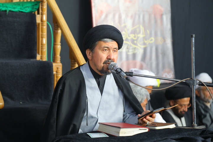 تصاویر / مراسم بزرگداشت رهبر شهید در بیت آیت الله العظمی سیستانی در قم
