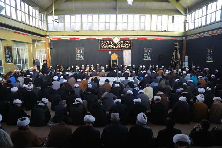 تصاویر / مراسم بزرگداشت رهبر شهید در بیت آیت الله العظمی سیستانی در قم
