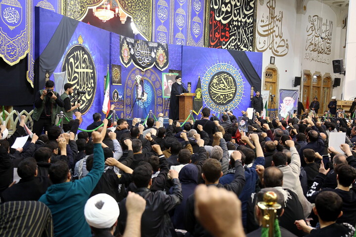 تصاویر/ آیین بیعت حامیان بین المللی انقلاب اسلامی با ولی امر مسلمین جهان
