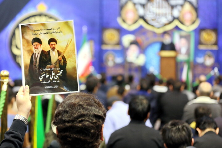 تصاویر/ آیین بیعت حامیان بین المللی انقلاب اسلامی با ولی امر مسلمین جهان