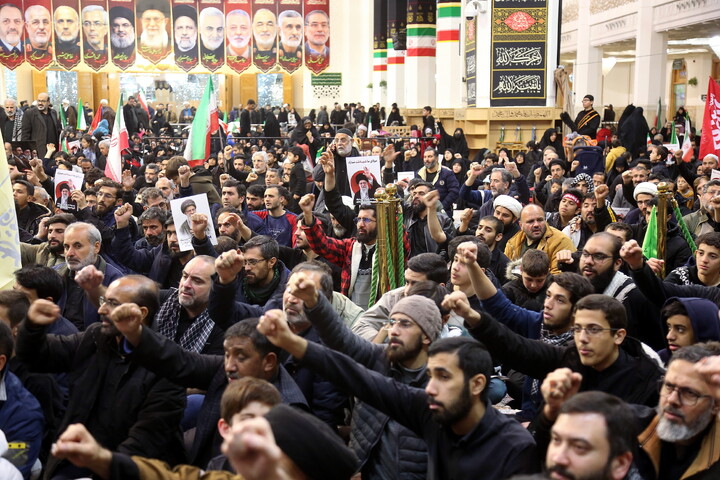 تصاویر/ آیین بیعت حامیان بین المللی انقلاب اسلامی با ولی امر مسلمین جهان