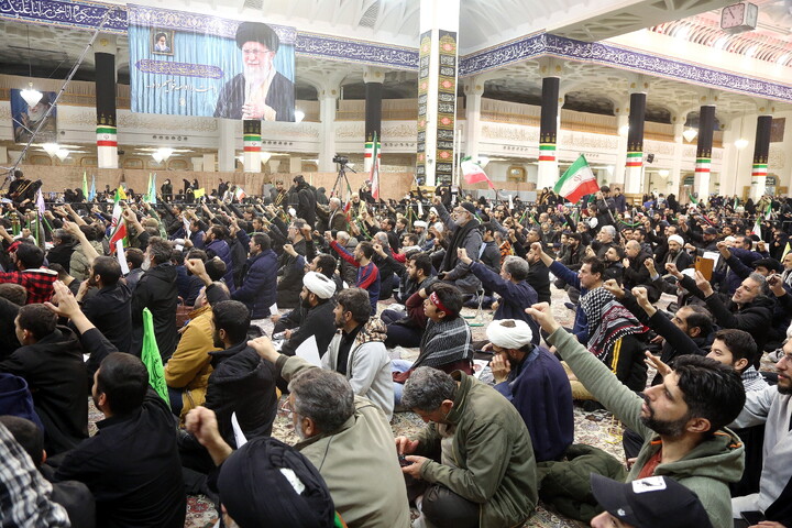 تصاویر/ آیین بیعت حامیان بین المللی انقلاب اسلامی با ولی امر مسلمین جهان