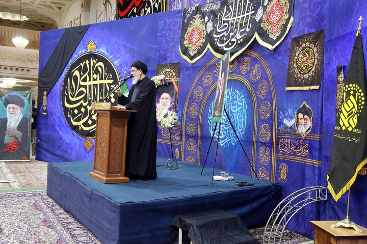 تصاویر/ آیین بیعت حامیان بین المللی انقلاب اسلامی با ولی امر مسلمین جهان